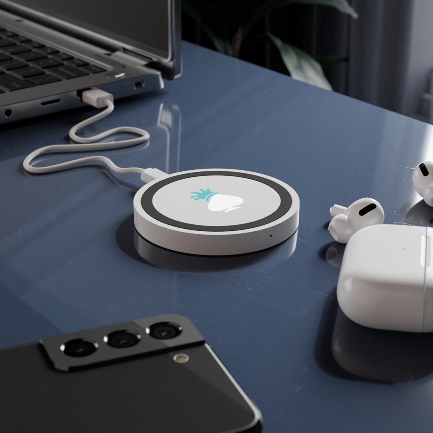 HD Poker Wireless Charging Pad